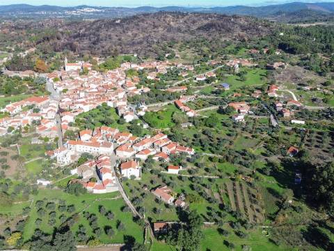 Terreno misto em Aldeia de João Pires
