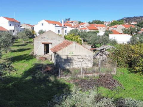 Terreno misto em Aldeia de João Pires