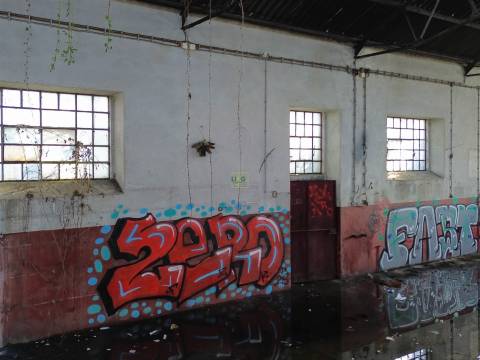 ARMAZÉM 1485 m² – ZONA CENTRAL DE CASTELO BRANCO