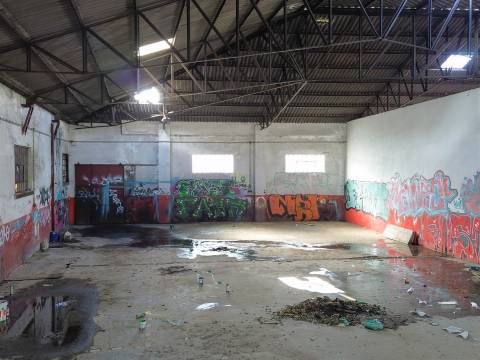 ARMAZÉM 1485 m² – ZONA CENTRAL DE CASTELO BRANCO