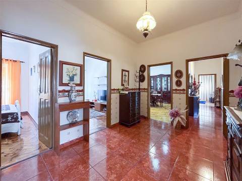 Fantastico apartamento T5 em pleno centro da cidade de castelo Banco