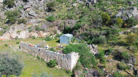 terreno urbano com cerca de 2.000 m², Idanha-a-Nova