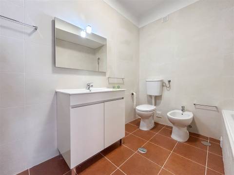 Apartamento T2 Arrendamento em Castelo Branco,Castelo Branco