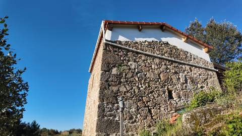 Quinta T2 Venda em Póvoa de Rio de Moinhos e Cafede,Castelo Branco