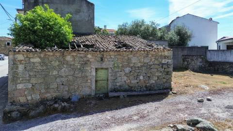 Oportunidade em Aldeia de Santa Margarida!