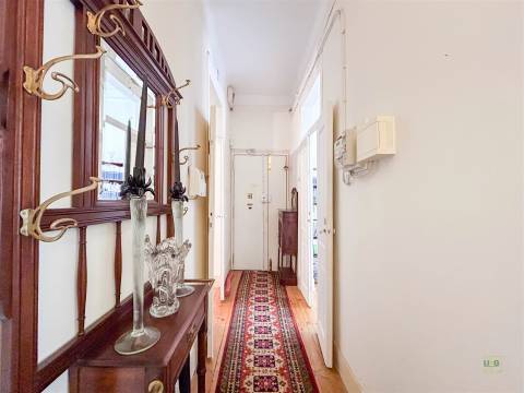 T5 em Arroios com Traça Original | Centro de Lisboa | 750k