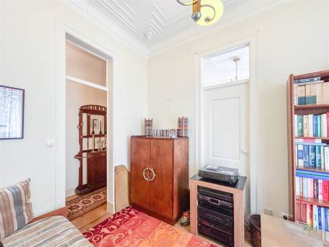 T5 em Arroios com Traça Original | Centro de Lisboa | 750k