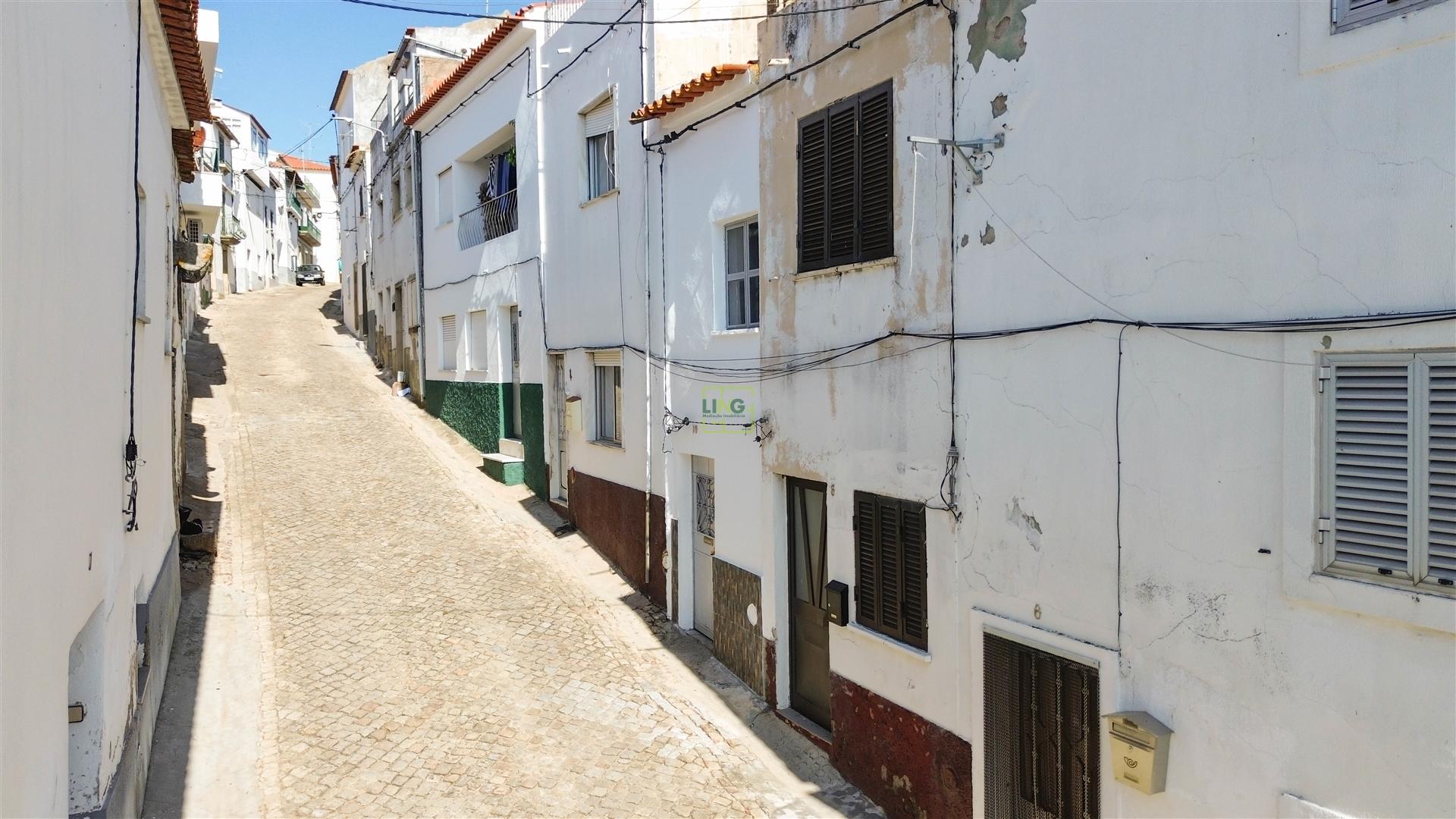 Moradia T1 Arrendamento em Ladoeiro,Idanha-a-Nova