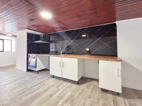 Moradia em Banda T1 Venda em Lardosa,Castelo Branco
