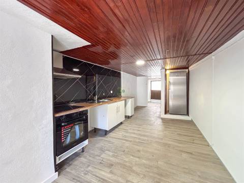 Moradia em Banda T1 Venda em Lardosa,Castelo Branco