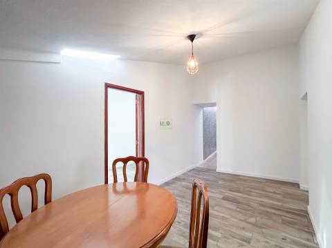 Moradia em Banda T1 Venda em Lardosa,Castelo Branco