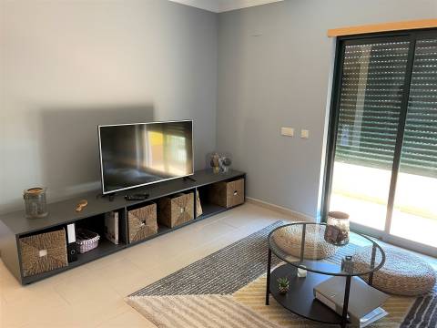 Moradia em Banda T3 Venda em Quelfes,Olhão