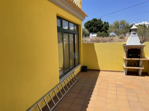 Moradia em Banda T3 Venda em Quelfes,Olhão