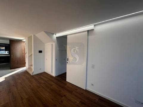 Moradia Geminada T3 Venda em Moncarapacho e Fuseta,Olhão