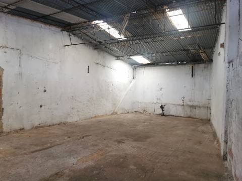 Armazém  Venda em Olhão,Olhão