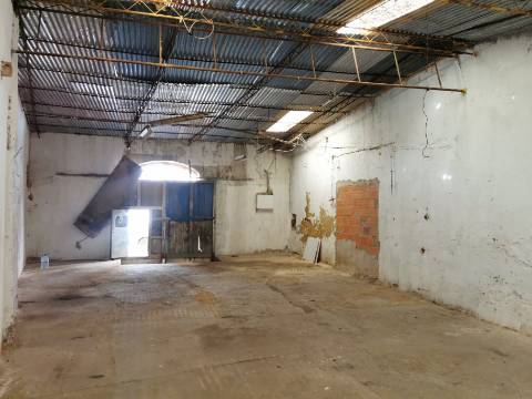 Armazém  Venda em Olhão,Olhão