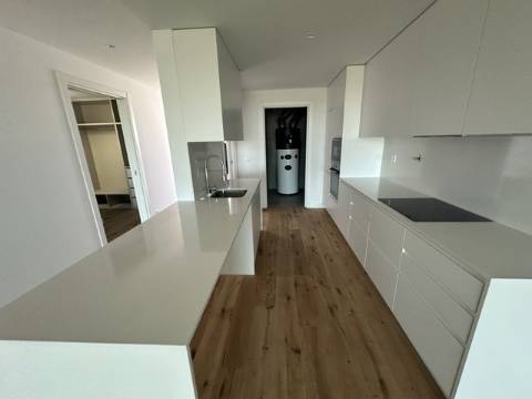 Apartamento T1 Venda em Moncarapacho e Fuseta,Olhão