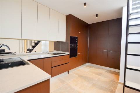 Moradia em Banda T1+1 DUPLEX Venda em Olhão,Olhão