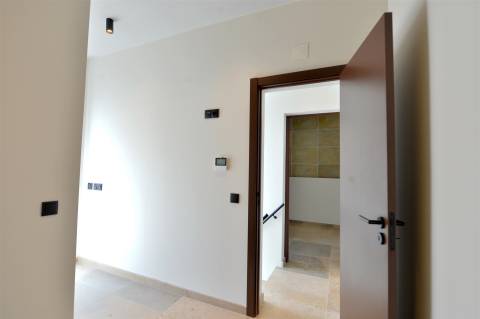 Moradia em Banda T1+1 DUPLEX Venda em Olhão,Olhão