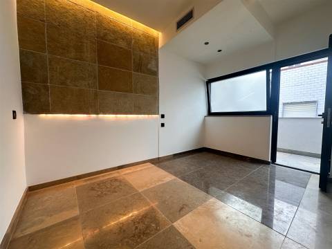 Moradia em Banda T1+1 DUPLEX Venda em Olhão,Olhão