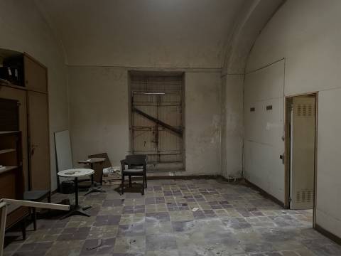 Armazém  Venda em Quelfes,Olhão