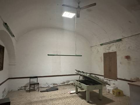 Armazém  Venda em Quelfes,Olhão