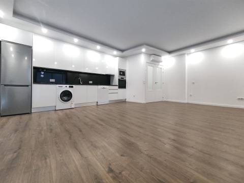 Apartamentos T2 Novo, com garagem e piscina em Olhão