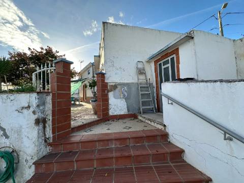 Moradia T1+1 Venda em Quelfes,Olhão