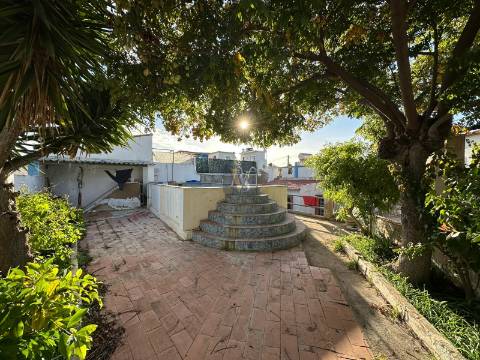 Moradia T1+1 Venda em Quelfes,Olhão