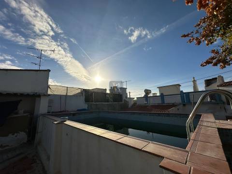 Moradia T1+1 Venda em Quelfes,Olhão