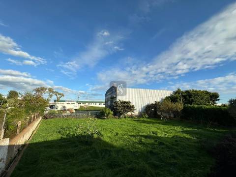 Moradia T1+1 Venda em Quelfes,Olhão