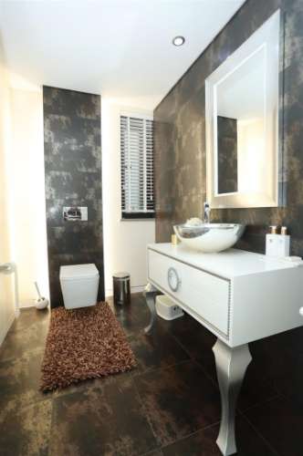 Moradia T4+2 Venda em Quelfes,Olhão