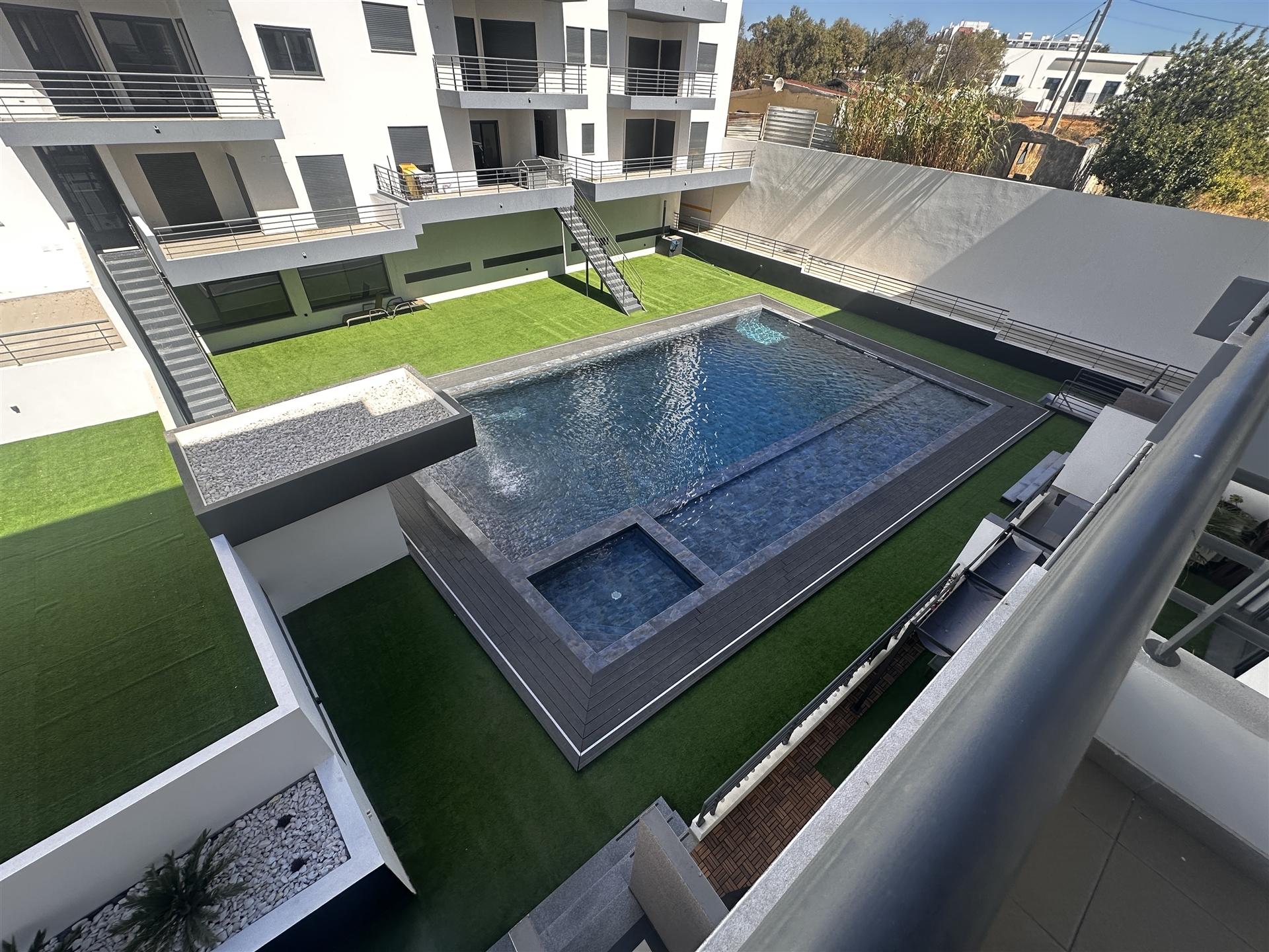 Apartamento T3 Venda em Quelfes,Olhão