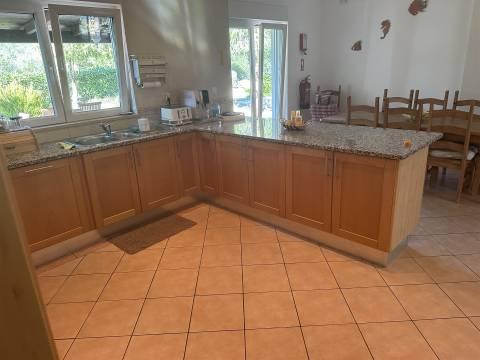 Moradia T4 Venda em Quelfes,Olhão