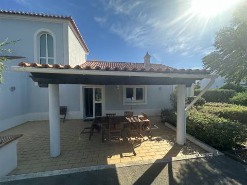 Moradia T4 Venda em Quelfes,Olhão