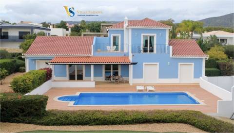 Moradia T4 Venda em Quelfes,Olhão