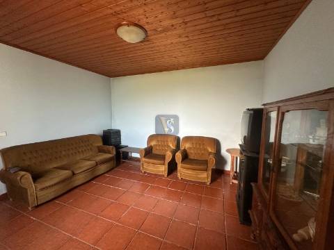 Moradia Isolada T2+1 Venda em Quelfes,Olhão