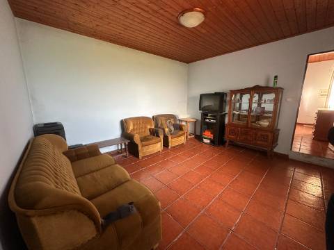 Moradia Isolada T2+1 Venda em Quelfes,Olhão