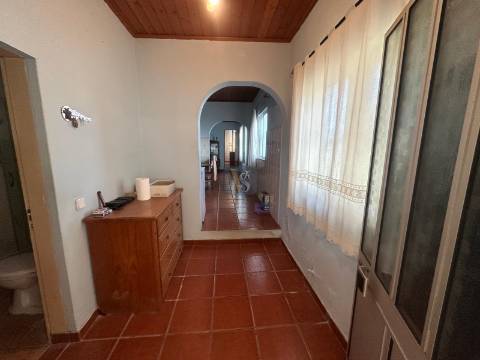 Moradia Isolada T2+1 Venda em Quelfes,Olhão