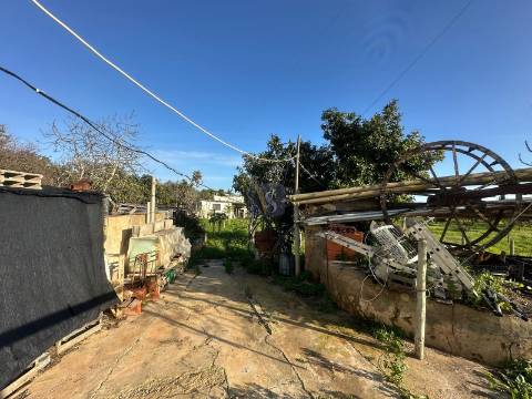 Moradia Isolada T2+1 Venda em Quelfes,Olhão