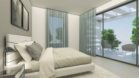 Moradia V4 com Garagem, Piscina Privativa e Possibilidade de Cave