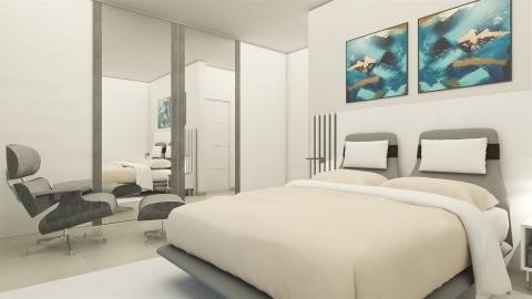 Moradia V4 com Garagem, Piscina Privativa e Possibilidade de Cave