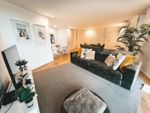 Apartamento T3 Venda em Olhão,Olhão