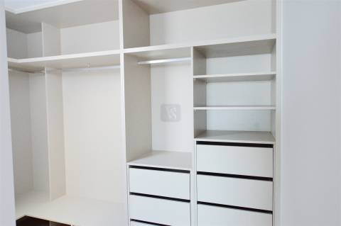 Apartamento T1 Venda em Moncarapacho e Fuseta,Olhão