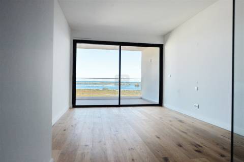 Apartamento T1 Venda em Moncarapacho e Fuseta,Olhão