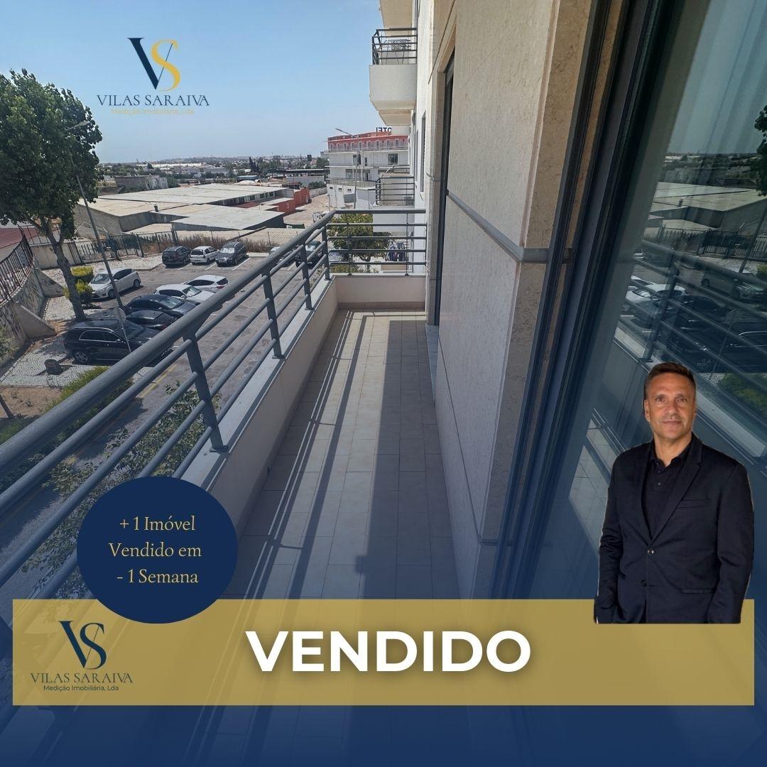 Apartamento T3 Venda em Quelfes,Olhão