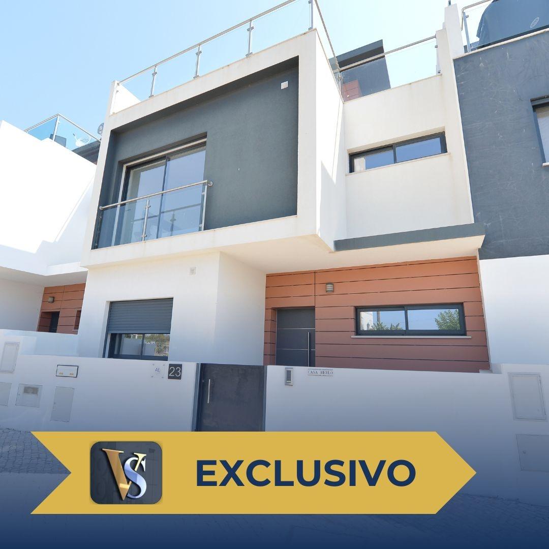 Moradia Geminada T3 Venda em Moncarapacho e Fuseta,Olhão
