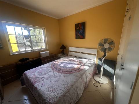 Moradia T3 Venda em Moncarapacho e Fuseta,Olhão