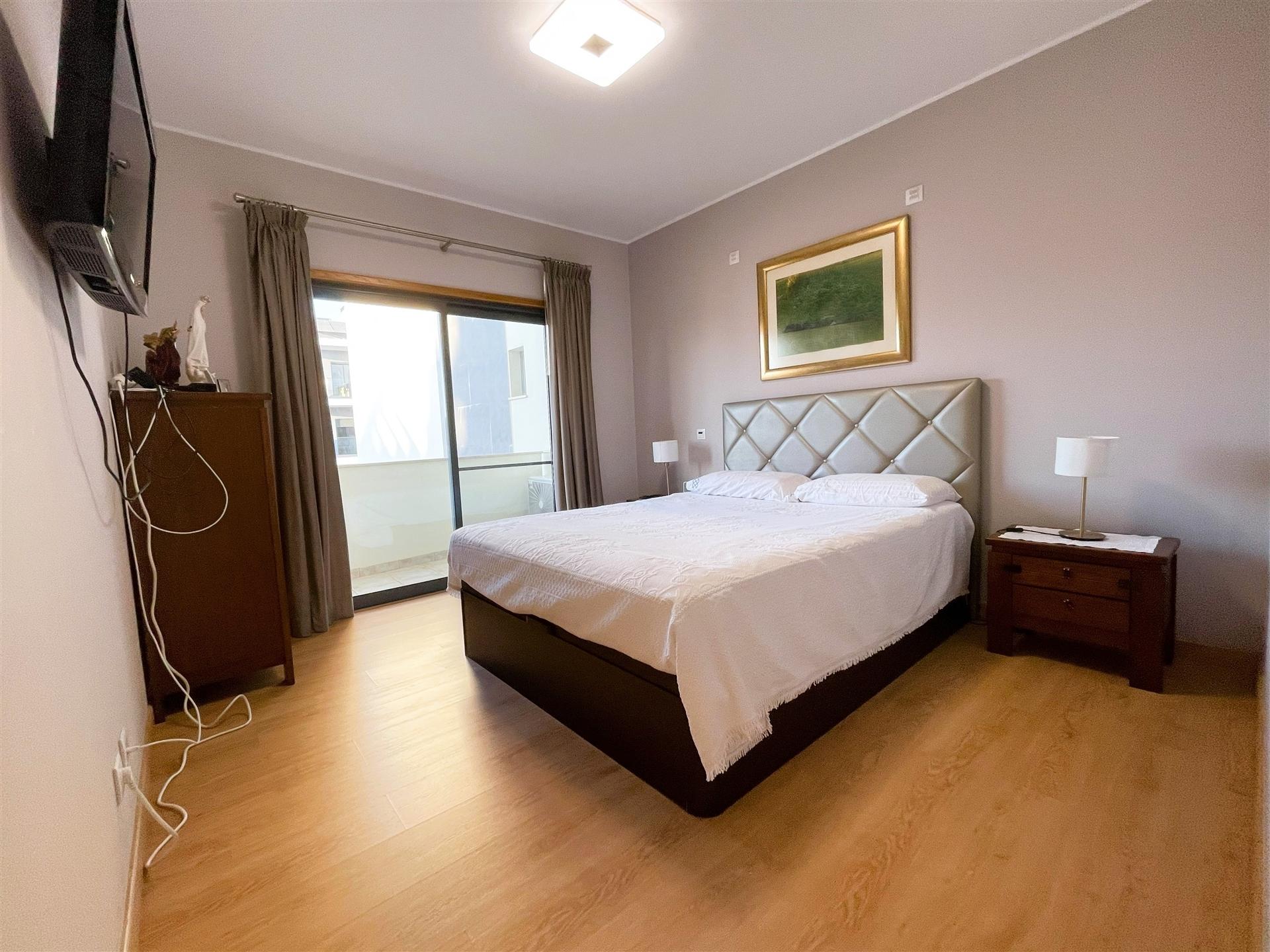 Apartamento T3 Venda em Faro (Sé e São Pedro),Faro