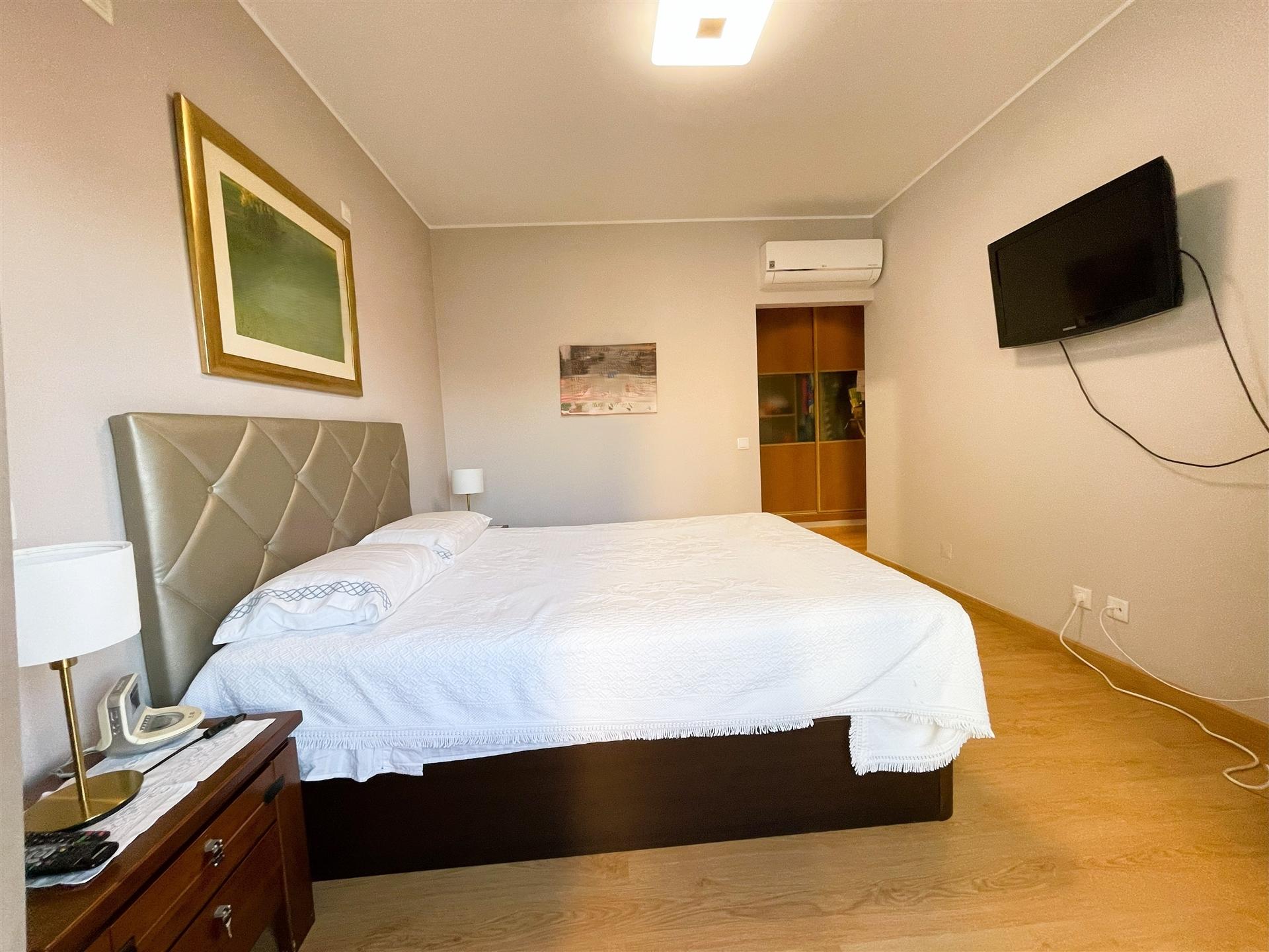 Apartamento T3 Venda em Faro (Sé e São Pedro),Faro